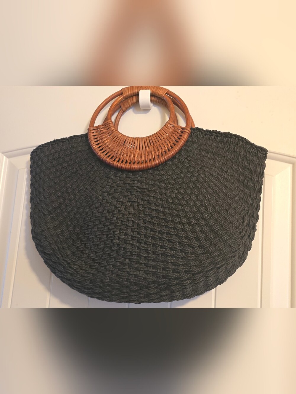 The Sak Black Woven Straw Tote Bag Bamboo Ring Handles Boho Beach Purse